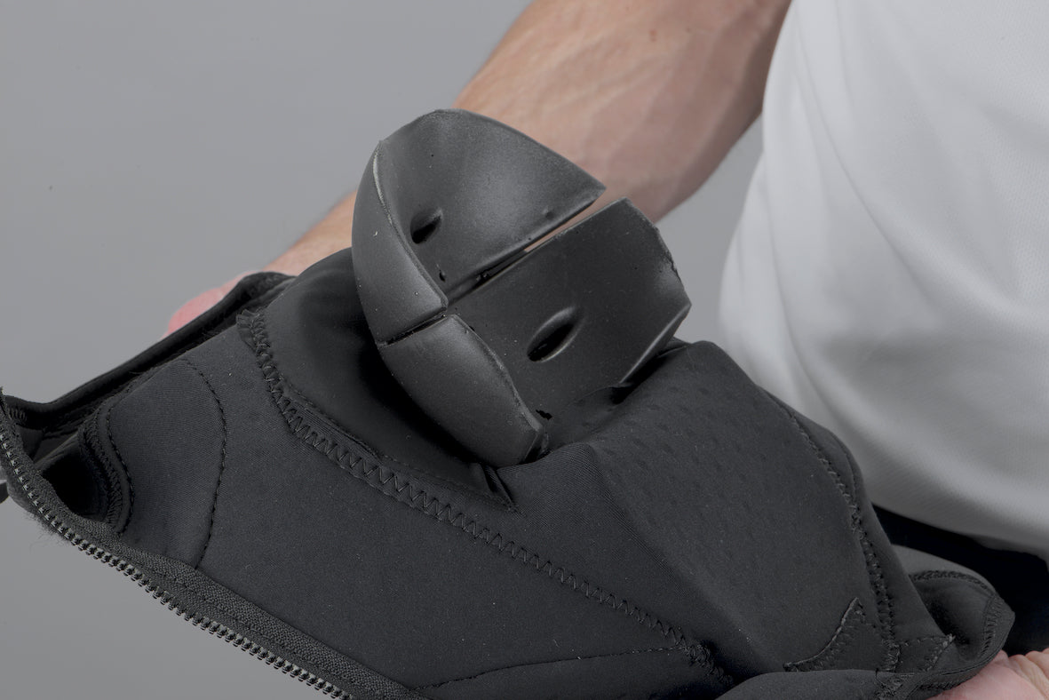 Bearsuit Pro Knee Pads 【archives】